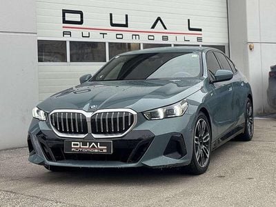 Gebraucht BMW 520 M Sport 197 PS (144 kW) 2023 Grün Limousine