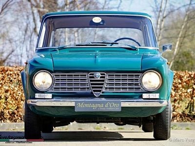 Gebraucht Alfa Romeo Giulia 1300 77 PS (56 kW) 1964 Dunkelgrün Limousine