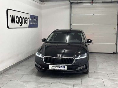 gebraucht Skoda Octavia Combi 20 TDI Style DSG.Matrix LED/ACC/Navi/RFK