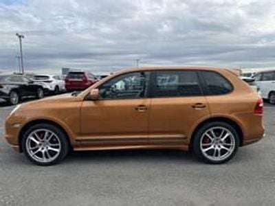 Gold Gebraucht 2008 Porsche Cayenne GTS SUV | € 24.850