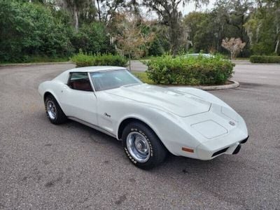 Weiß Gebraucht 1976 Chevrolet Corvette Coupé | € 15.900