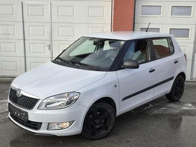 Gebraucht Skoda Fabia Active 75 PS (55 kW) 2014 Weiß Limousine
