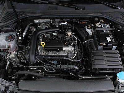 Schwarz normal Gebraucht 2021 Audi A3 Ambiente Limousine | € 21.990 (Fairer Preis)