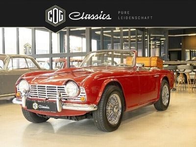 Rot Gebraucht 1963 Triumph TR4 Cabrio | € 32.900