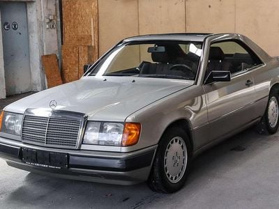 Gebraucht Mercedes E300 179 PS (131 kW) 1989 Braun Coupé