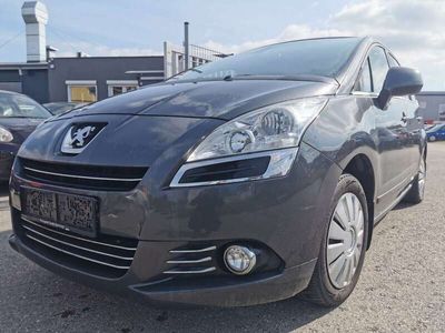 gebraucht Peugeot 5008 1,6 HDI Exclusive FAP