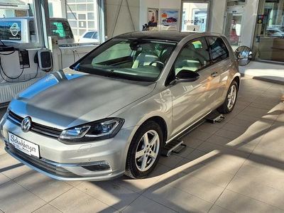 Gebraucht VW Golf VII Highline 115 PS (84 kW) 2019 Silber  metallic