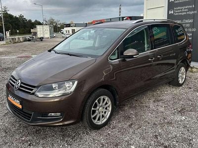 Braun Gebraucht 2013 VW Sharan Highline Van / Kleinbus | € 10.490 (Superpreis)