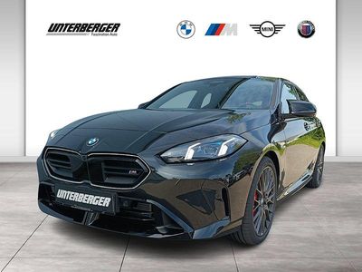 Schwarz Neu 2025 BMW M135 Kleinwagen | € 57.190 (Teuer)