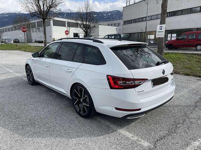 gebraucht Skoda Superb Superb Kombi 2,0 TDI Sportline DSG Sportline