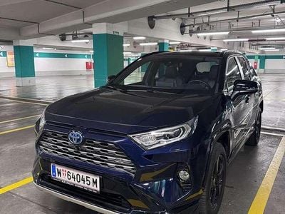 Gebraucht 2019 Toyota RAV4 Style SUV | € 32.999 (Etwas zu teuer)