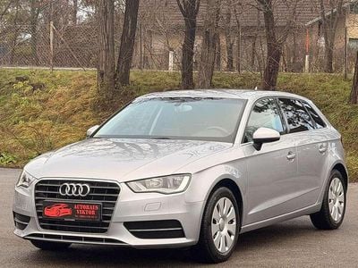 Gebraucht Audi A3 Ambiente 125 PS (91 kW) 2014 Silber Limousine
