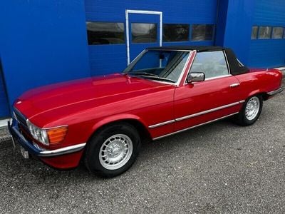 Rot Gebraucht 1982 Mercedes 380 Cabrio | € 34.500