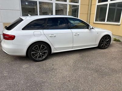 Gebraucht Audi A4 120 PS (88 kW) 2012 Weiß Kombi
