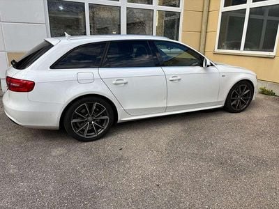 Weiß Gebraucht 2012 Audi A4 Kombi | € 9.500 (Teuer)