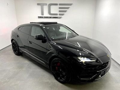 Schwarz Gebraucht 2019 Lamborghini Urus SUV | € 254.990 (Teuer)