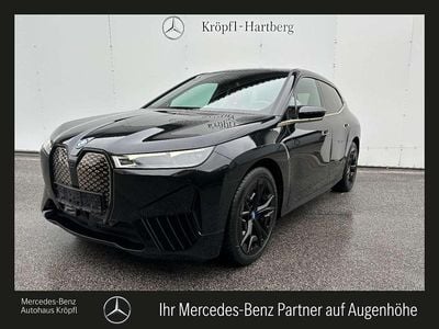Schwarz metallic Gebraucht 2022 BMW iX SUV | € 79.000