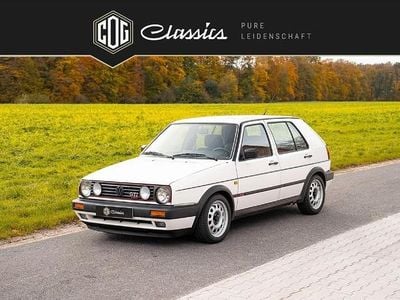 Weiß Gebraucht 1990 VW Golf GTI Limousine | € 33.900