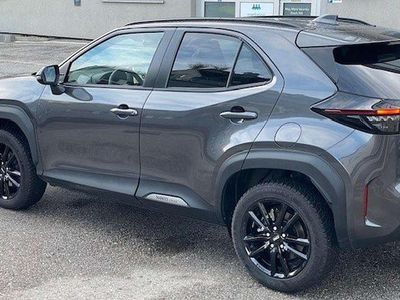 Grau Gebraucht 2025 Toyota Yaris Cross Active SUV | € 27.499 (Fairer Preis)