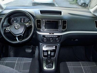 VW Sharan