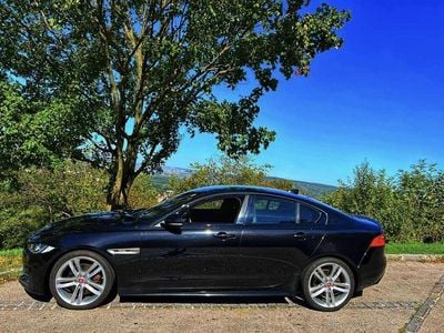 Gebraucht 2016 Jaguar XE R-Sport Limousine | € 9.000