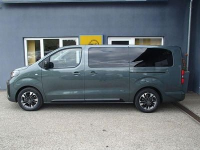 Grün Neu 2025 Opel Zafira Van / Kleinbus | € 53.990 (Fairer Preis)