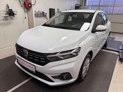 Gebraucht Dacia Sandero Comfort 67 PS (49 kW) 2021 Weiß Limousine