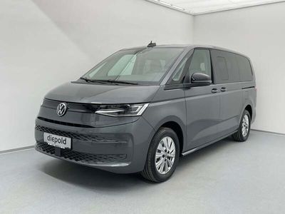 Mittelgrau metallic Neu 2025 VW Multivan Business Van | € 64.880 (Etwas zu teuer)
