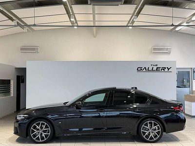 Gebraucht BMW 520 M Sport 190 PS (139 kW) 2022 Schwarz Limousine