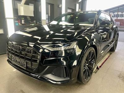 gebraucht Audi Q8 45 TDI quattro 3xS-Line S-Tronic *Pano*