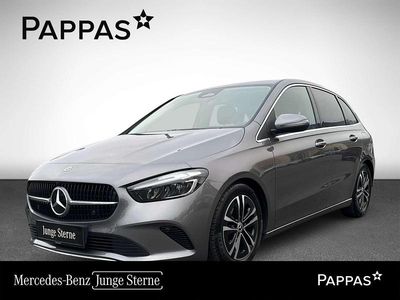 Grau Gebraucht 2024 Mercedes B180 Edition Van / Kleinbus | € 39.950