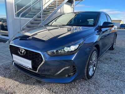 gebraucht Hyundai i30 Fastback 14 T-GDi Premium_Licht Packet