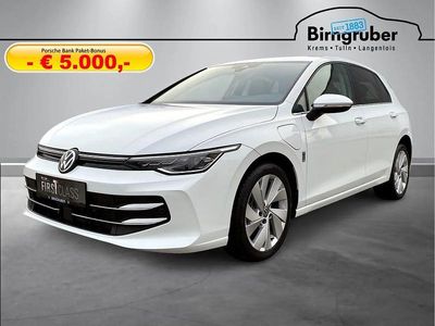 Weiß Gebraucht 2024 VW Golf VIII Style Limousine | € 33.870