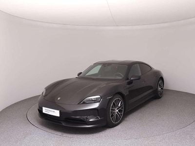 Schwarz Gebraucht 2025 Porsche Taycan Limousine | € 109.900