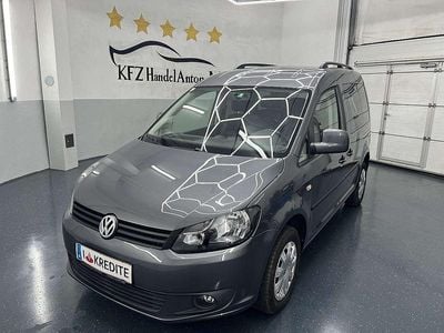 Grau Gebraucht 2013 VW Caddy Family Van / Kleinbus | € 12.990 (Teuer)