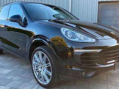 Schwarz Gebraucht 2016 Porsche Cayenne Platinum Edition SUV | € 33.950