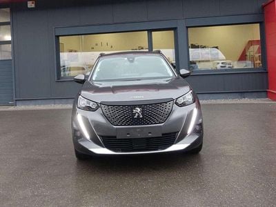 Grau Gebraucht 2021 Peugeot 2008 S SUV | € 17.990