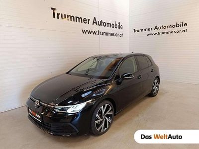 Gebraucht VW Golf VIII 131 PS (96 kW) 2024 Schwarz  metallic Limousine