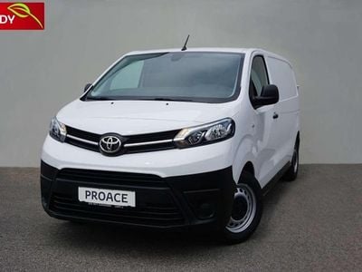 Weiß Gebraucht 2023 Toyota Proace Van / Kleinbus | € 36.330