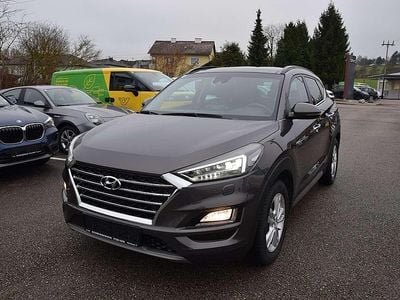 Grau Gebraucht 2019 Hyundai Tucson SUV | € 21.990 (Fairer Preis)