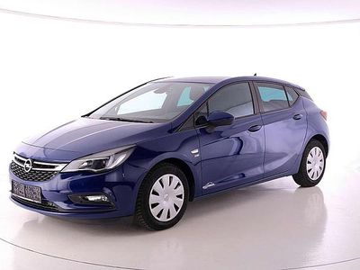 Indigo blau (493c) Gebraucht 2019 Opel Astra Edition Limousine | € 14.990 (Teuer)