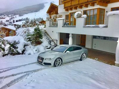 Silber Gebraucht 2011 Audi A7 S-Line Kleinwagen | € 19.400