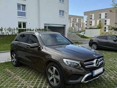 Braun Gebraucht 2016 Mercedes GLC220 SUV | € 26.200 (Etwas zu teuer)