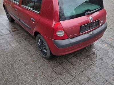 Gebraucht Renault Clio II 58 PS (42 kW) 2003 Limousine
