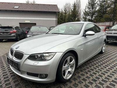 Grau Gebraucht 2007 BMW 325 Sport Line Coupé | € 10.900 (Guter Preis)