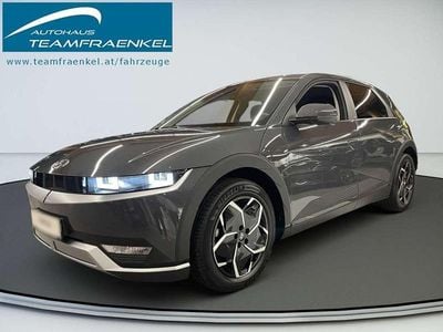 Grau Gebraucht 2023 Hyundai Ioniq Base Kleinwagen | € 28.890 (Superpreis)