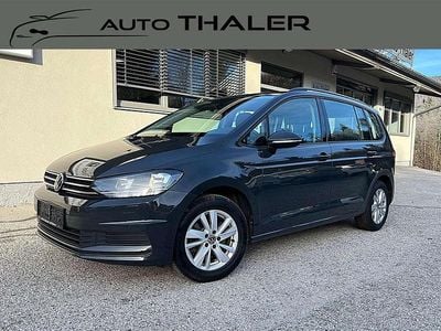 Grau Gebraucht 2022 VW Touran Comfortline Van / Kleinbus | € 18.900 (Guter Preis)