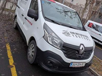 Gebraucht Renault Trafic 120 PS (88 kW) 2016 Weiß Van / Kleinbus