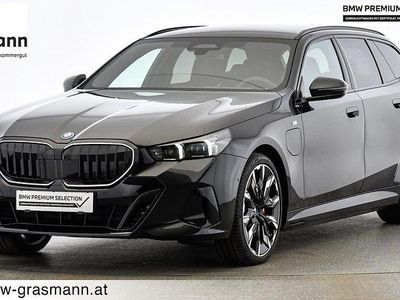Saphirschwarz Gebraucht 2025 BMW 550e Efficient Dynamics | € 79.870 (Fairer Preis)