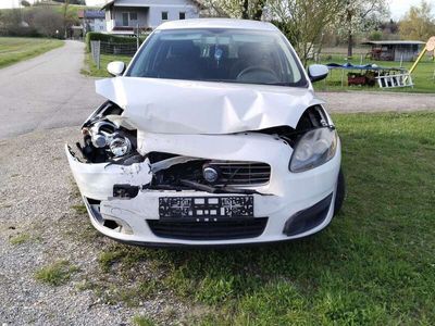 gebraucht Fiat Croma 1,9 JTD Multijet 120 Active *UNFALL*EXPORT*